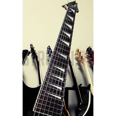 Наклейка на гриф гитары "Акула" Струнки.ру, белый перламутр