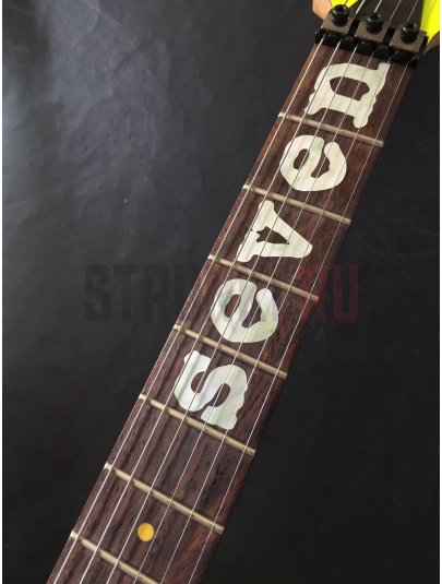 Наклейка на гриф гитары "Seven" Струнки.ру, белый перламутр