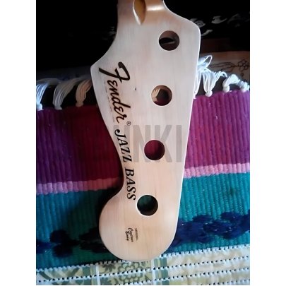 Наклейка декаль на голову грифа гитары "Fender Jazz Bass 1968-1975" Струнки.ру, белый