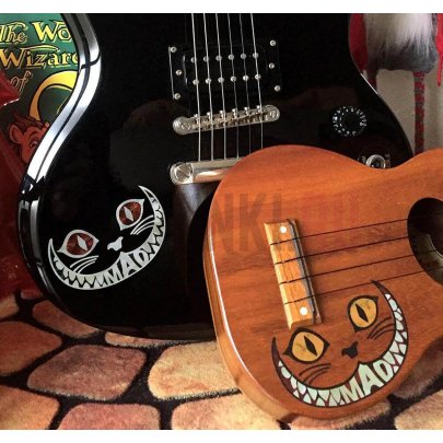 Наклейка для гитары "Чеширский кот" Струнки.ру, желтый