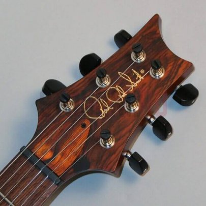 Наклейка на голову грифа гитары "Paul Reed Smith" (золотистый) Струнки.ру
