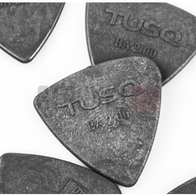 Медиатор GraphTech PQP-0402-G4 TUSQ Bi-Angle, Deep Sound, серый, 2 мм, 1 шт.