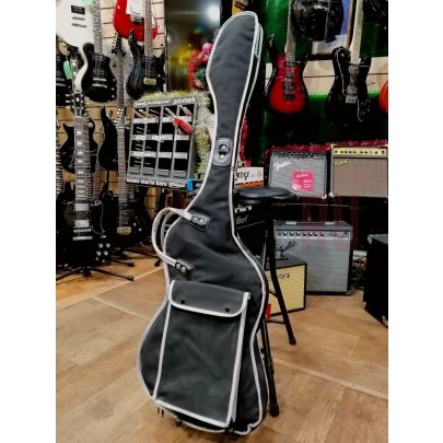 Чехол для бас-гитары, черный (б/у) Япония