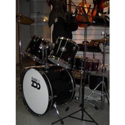 Барабанная установка, черная DADI DD1225B