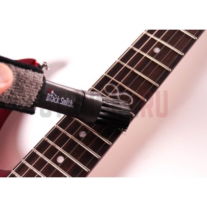 Щетка для чистки струн BlackSmith String Cleaner M22