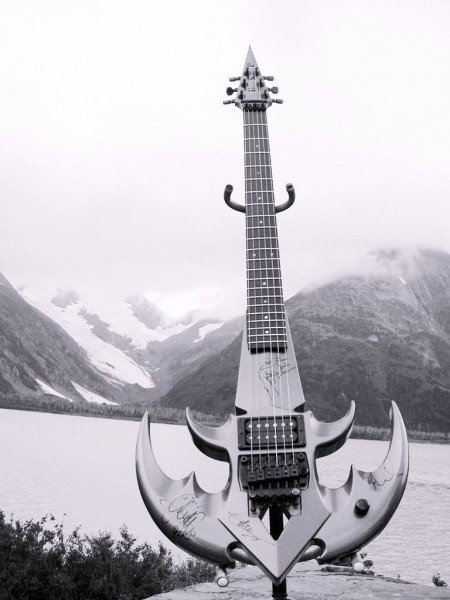 Самые необычные гитары - №19