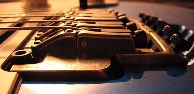 Правильный угол Floyd Rose