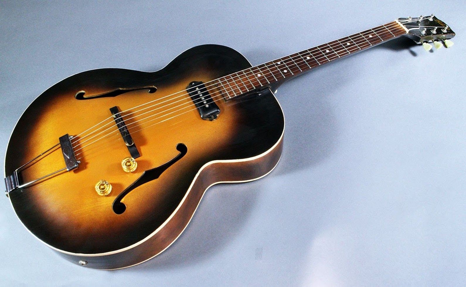 Gibson ES-150